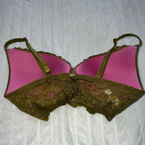 *WOMEN'S Victoria Secret Bra size Small D-DD - Picture 2 of 3